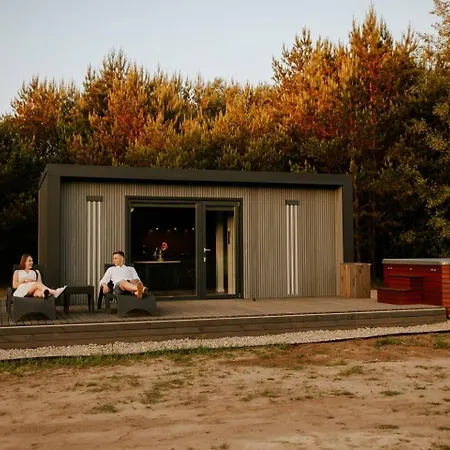 Uroczy Maly Z Jacuzzi Villa Dlugosiodlo